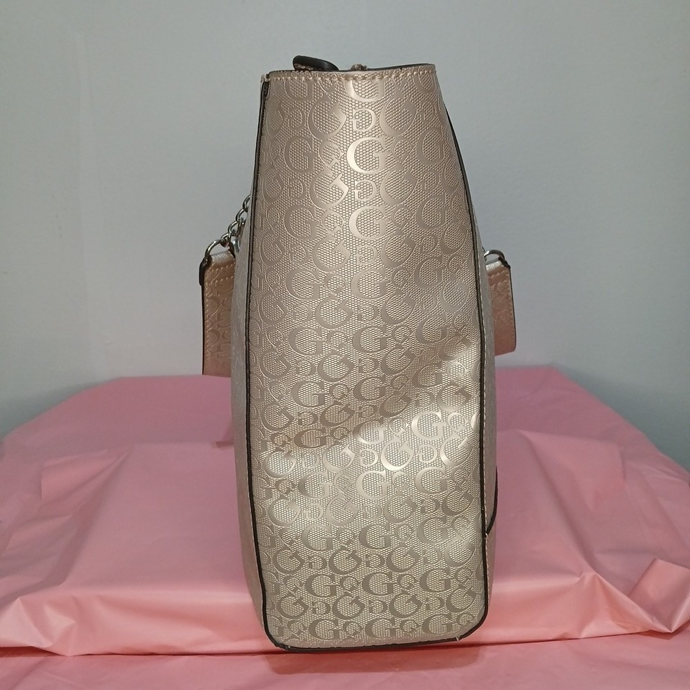 GUESS Quincey Lilac Large Tote No Call Out Original Baddie Bad "B" Bag Gorgeous! - Picture 4 of 13